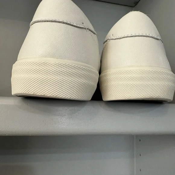 Madewell Women's Low Top Sidewalk Sneakers - Picture 9 of 13